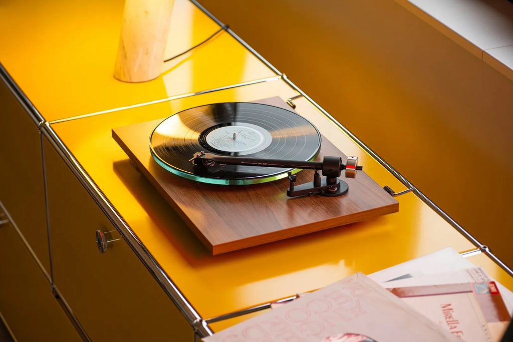 Pro-Ject - T2