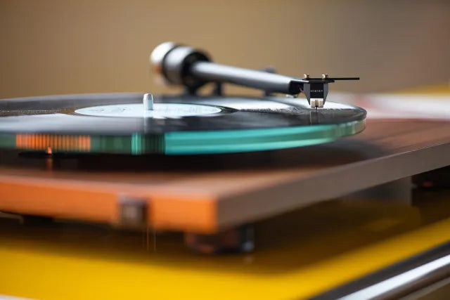 Pro-Ject - T2