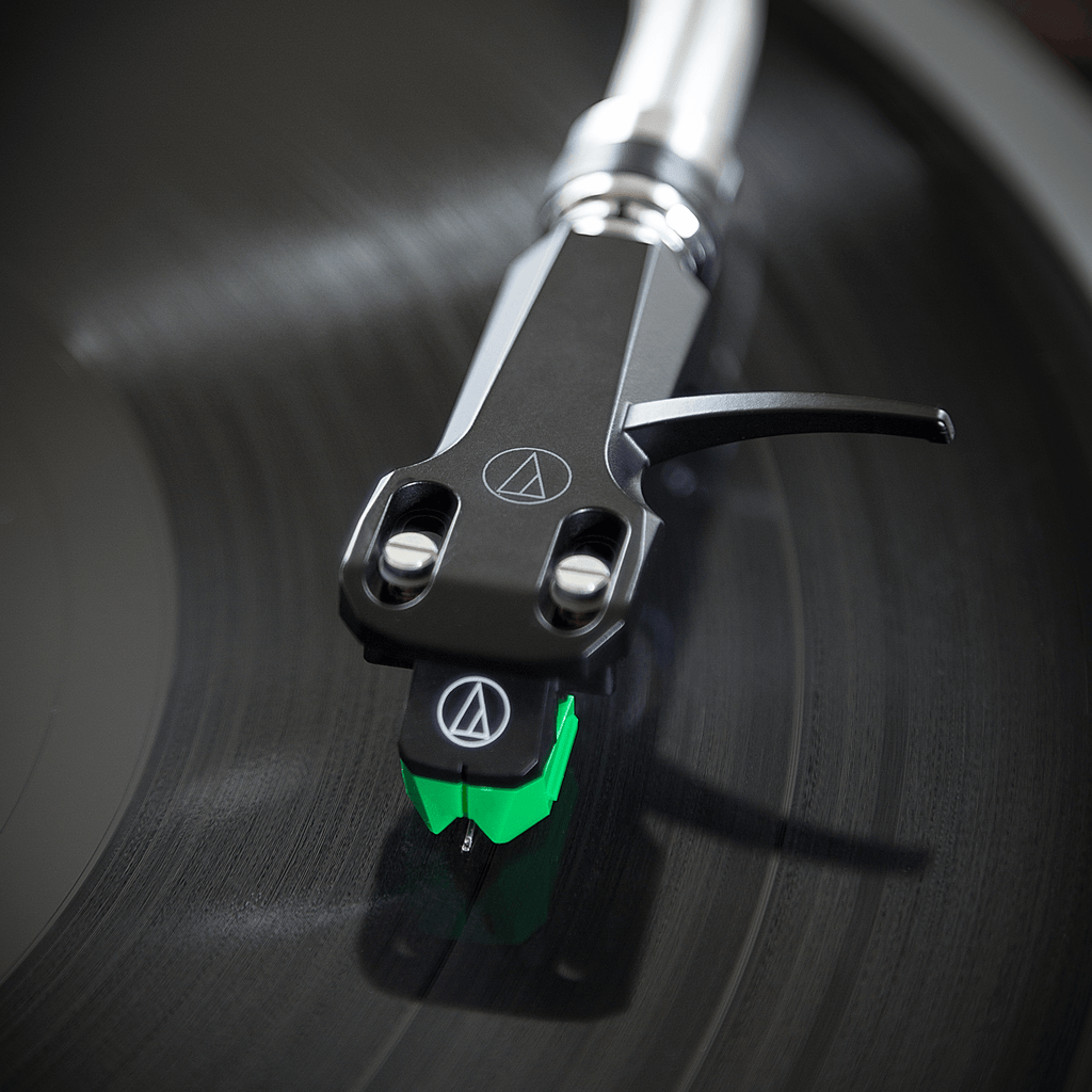 Audio-Technica AT-VM95C/H - Headshell/Cartridge Combo Kit